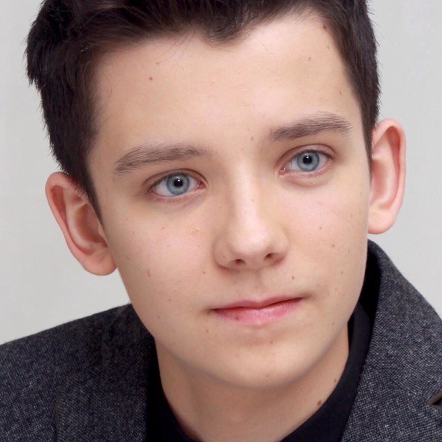 I'm proud to be an asanator :) I love you Asa! also a chlover❤️