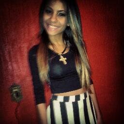Mesmo com tantas dificuldades, jamais irei desistir dos meus sonhos, pois é isso que me faz mais forte a cada dia. Never Say Never And Believe