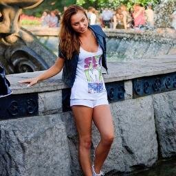 VronikaYa's profile picture. 