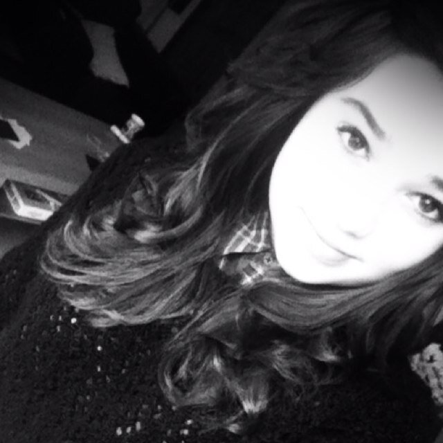 I like Asking Alexandria, Of Mice And Men and loads of other bands, plus I like ice lollies.