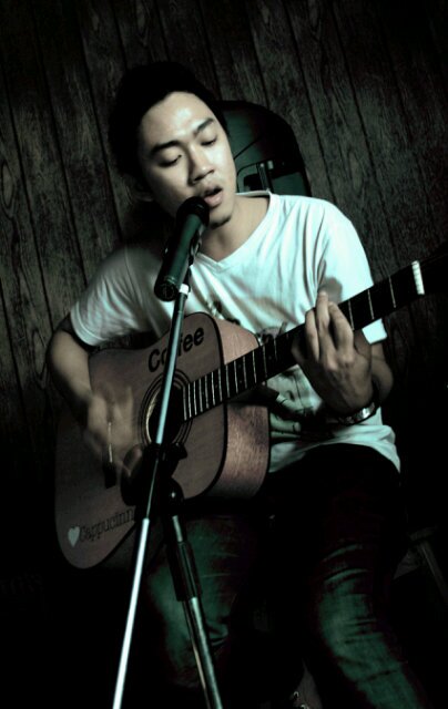 only GOD can judge me | Life is never Flat | Allah SWT in my heart | ♥my @ukiefebrian | Line : AnggaRandyka