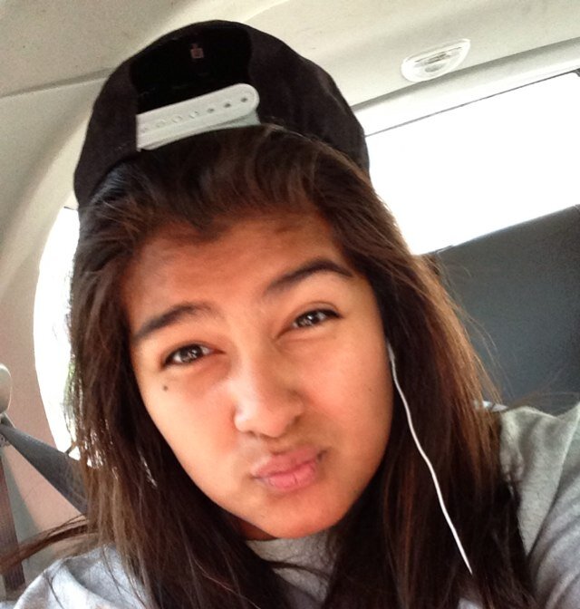 Follow me I follow back,im 14,and im single☺