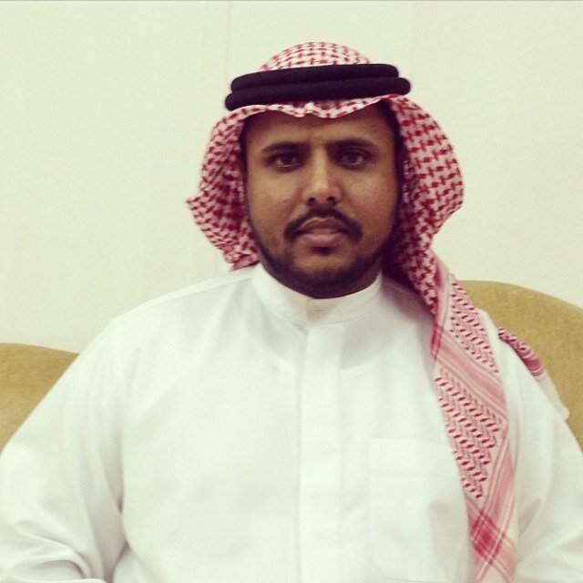 مبارك سهيل بن الشريقي الراشدي // يسعدني التواصل معكم