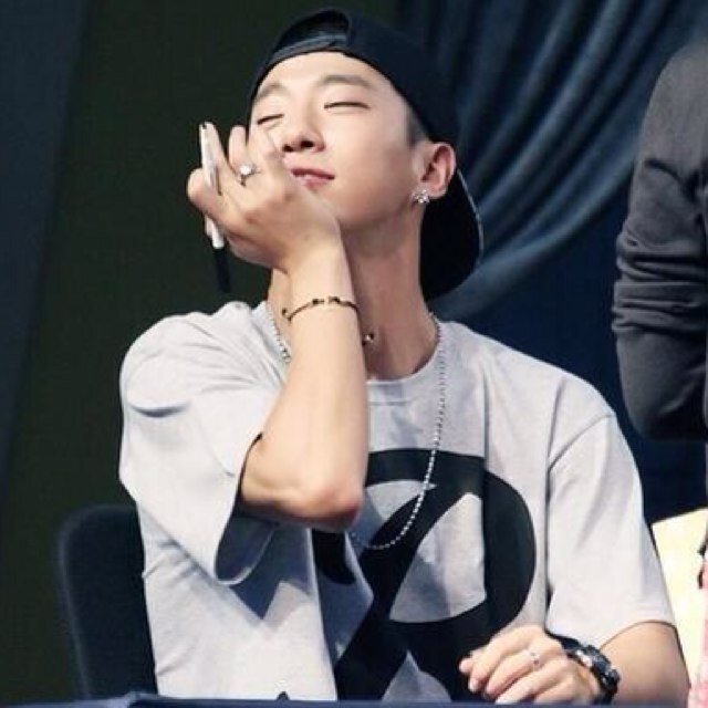 ติส อาร์ต อารมณ์ดี อยากรู้จักผมให้มากกว่านี้.... ฟอลมาคุยสิครับ ^^ #MONke