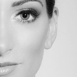 A bit Lebanese, a bit American and a bit British. Broadcast Journalist, BBC. Views are my own. Instagram@pipparazzi