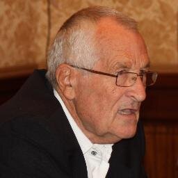 Retraité après 50 ans de carrière de cadre international et de Consultant en Qualité de Service. (Retired after 50 years as manager international & Consultant)
