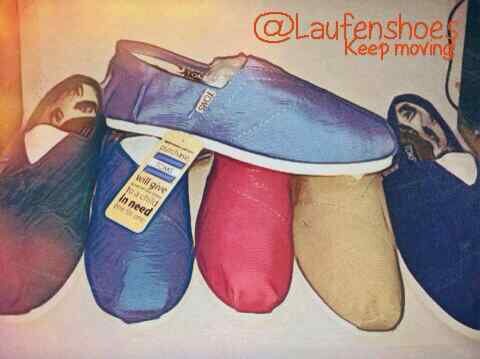 Semoga sepatu yang kalian cari ada disini! | Contact info: IG/Line: laufenshoes | Sms/WA 089653439976 | Invite pin  75D2B8CC #ReadyStock #KeepMoving