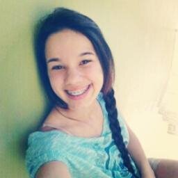 Nasci para ser feliz e não para ser normal... http://t.co/sFjeytqKIG