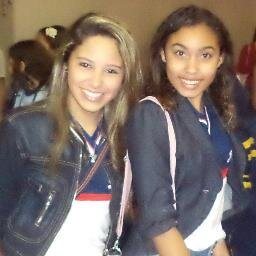 “Deus nos fez amigas, porque mãe nenhuma nos aguentaria como irmãs.“ @kat_pam @butclarissa
