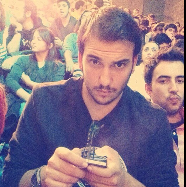 Instagram: efegozen