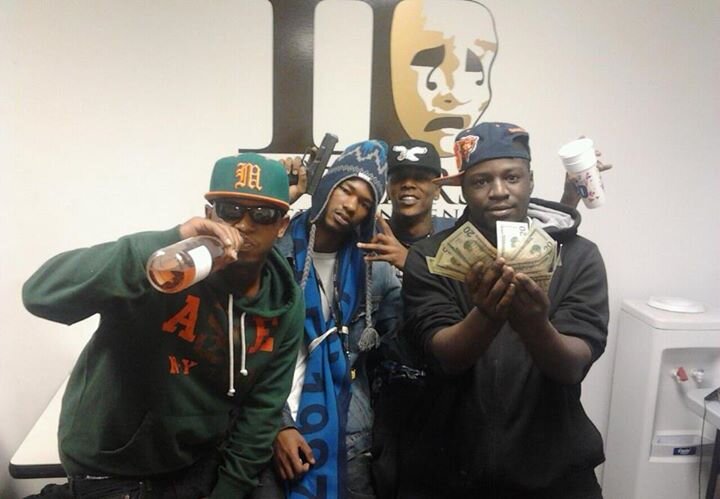 yung nigga got da #JUICE #Gutta$lime#RealNiggaz#FreeBayBay#R.i.P.louGotti#Y.R.N#Trukkloads
