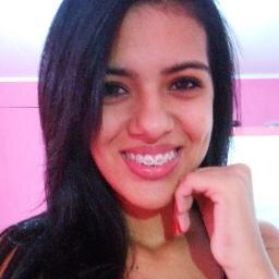 ela sabe o poder que tem , sabe usa-lo como ninguém (8