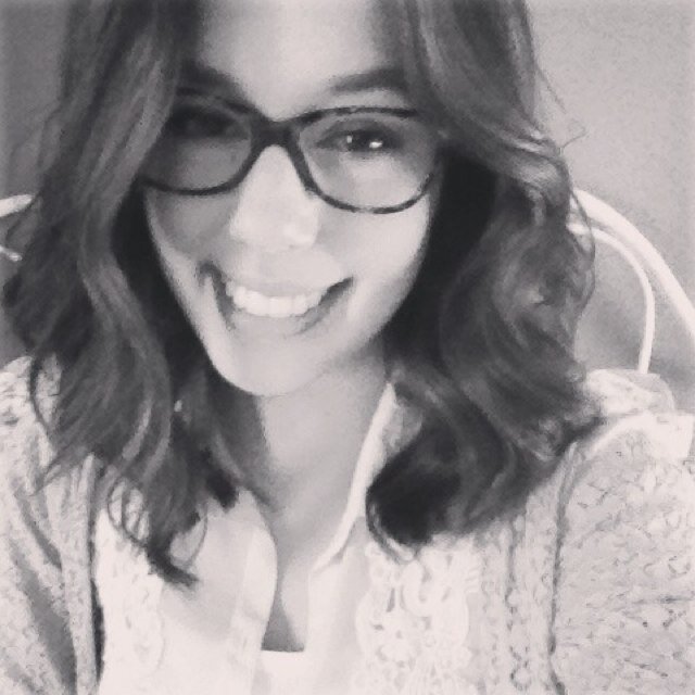 Alliebinally13's profile picture. 