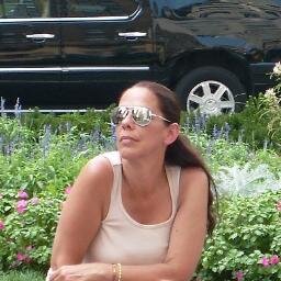 excelsa95's profile picture. Diseñadora de profesión, soñadora por vocación