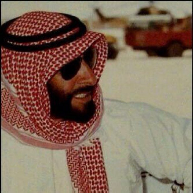 (رحم الله امرئ عرف قدر نفسه) وين ماتحط نفسك انت الناس يحطونك! هادي والسكـوت ترآه طبعي '،