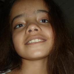 eu so adiciono no meu twitter pessoas de atitiude e q sao pessoass boas e xeia de amor ¨=¨
