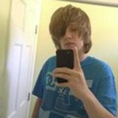 16, wanna be vocalist cx Trying to make myself known buttt it's not going well xD So I'm just another lazy teen ;-; hmu if you want to do a cover cx