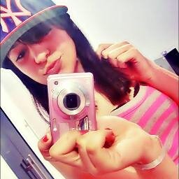 gosto do seu sorriso, até pq é dele q eu preciso todos os dias s2 / @viviitalitha.