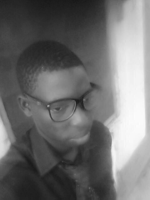 I am kul, carin, kind, gud lukin guy, lovely, me so funny nd friendly, nice, love makin friends alot nd admire ladies alot.