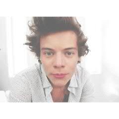 harry jackson. || ibrido. || bisex. || robert is mine.