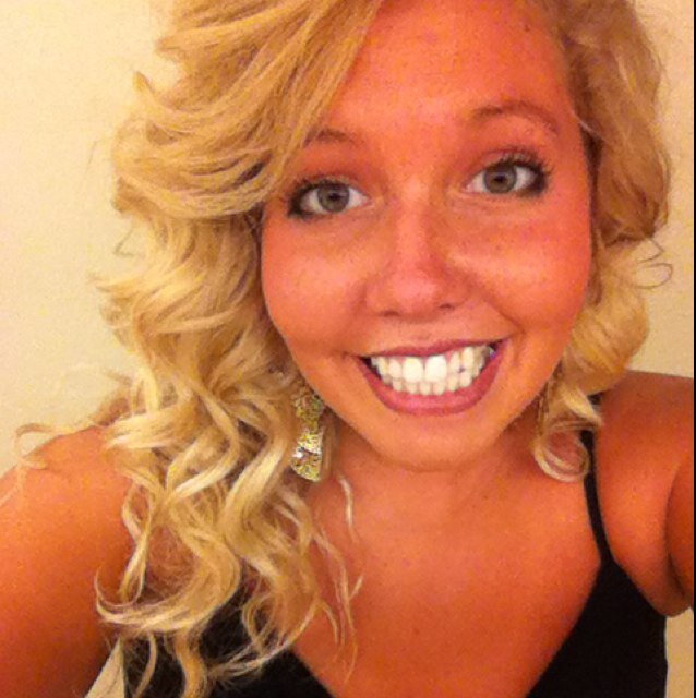 laugh lots. 3 basketball. love God. dream big.