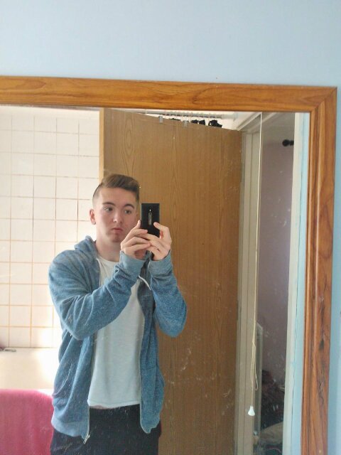 Robbie_G_10's profile picture. 