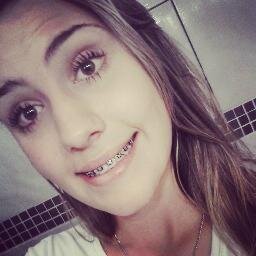 - feliz *-*