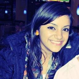 La SONRISA mas HERMOSA es la que LUCHA contra las LAGRIMAS. Mi pasion & Mi vida...  ♪♪ LA MUSICA ♪♪  David Villa ♥.♥  Sigueme ;D