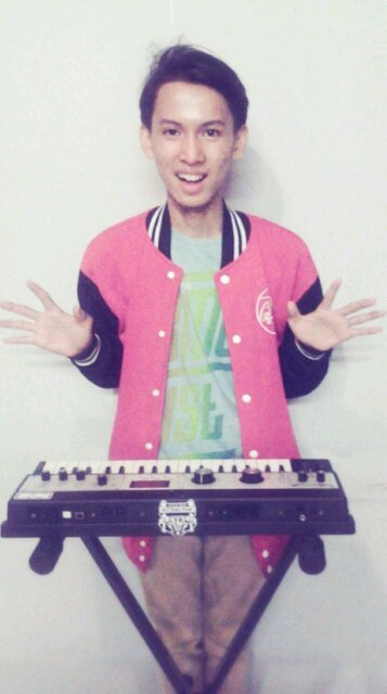 rizky_EFS8bit's profile picture. Synth player of BLOOD STREAMED & @EFS_8bit | •microKORG•PSR 343•FL Studio•