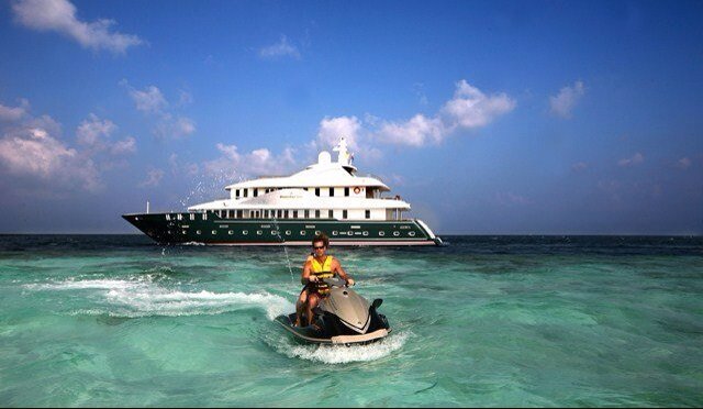 luxury_escape's profile picture. Your travel partner offer Luxury vacation in Maldives~ explore your dream vacation in style~ http://t.co/e3Kgsml9ge
Twitter:luxury_escape