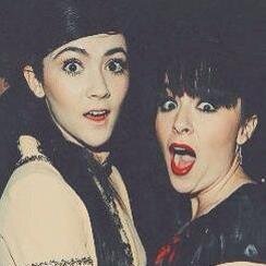 Just another fanpage based on Isabelle Fuhrman, Madeline Fuhrman and, of course Lily and Jennings!   #TheAlchemist by MADELINE now on ITunes! #WereGolden