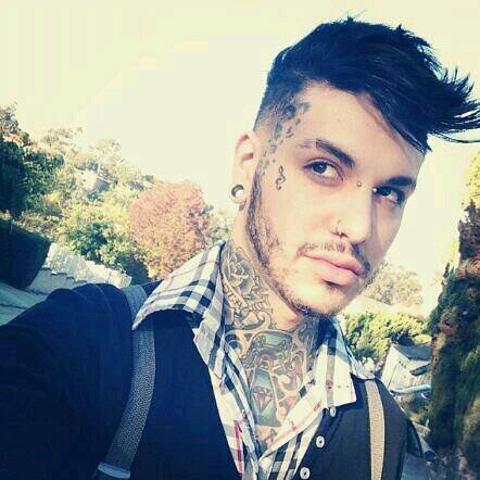 I'm Satan Bitch!! 1/2 of BOTDF. @RainbowDahvieV is my BEST FRIEND. ((RP ONLY 18+))