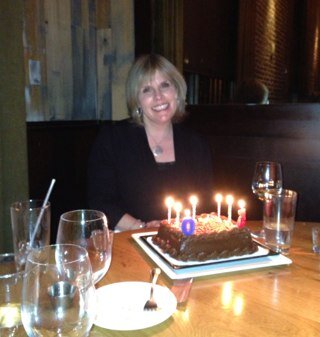 AdrianeReisman's profile picture. 