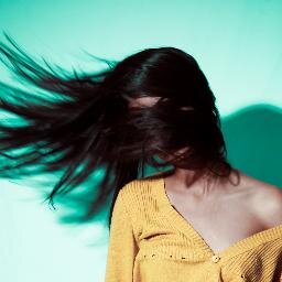 Em caso de dor, ponha gelo, mude o corte de cabelo
mude como o modelo