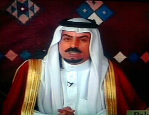 ‏‏يقدم البرنامج الجماهيري ( تعاليل ) علی قناة سفن ستارز