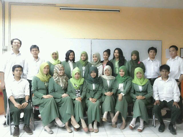 Official twitter account of class D accounting department (non regular), 2012 force.