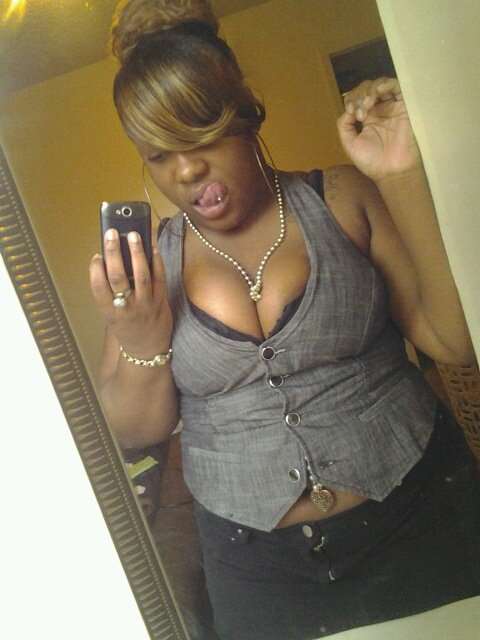 Make Me Purr While U TwEAT On Me Lol! same freaky b*tch no new shit I Am who you come to be Mz.AllYouCanEatNoTakeOuts Aha. Mention&Follow Mee :) I'll Follow Bck