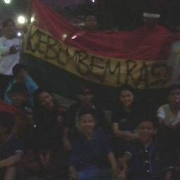 BIAR SEDIKIT BIKIN PENYAKIT !!  KR 813 OGAH MUNDUR!