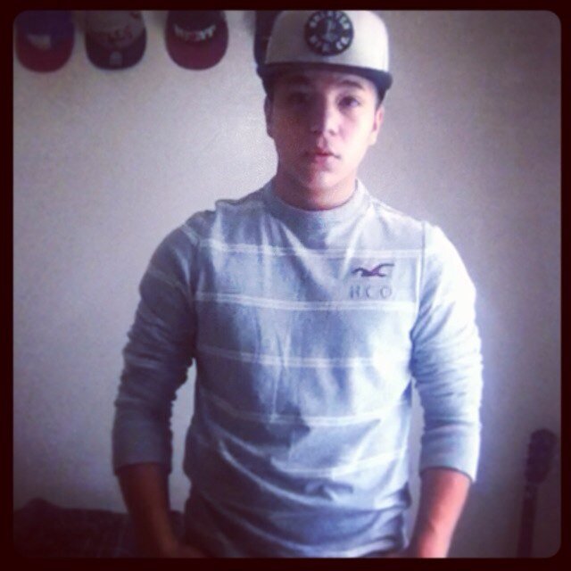 Im a Texas recording artist and i just got a twitter. Follow me