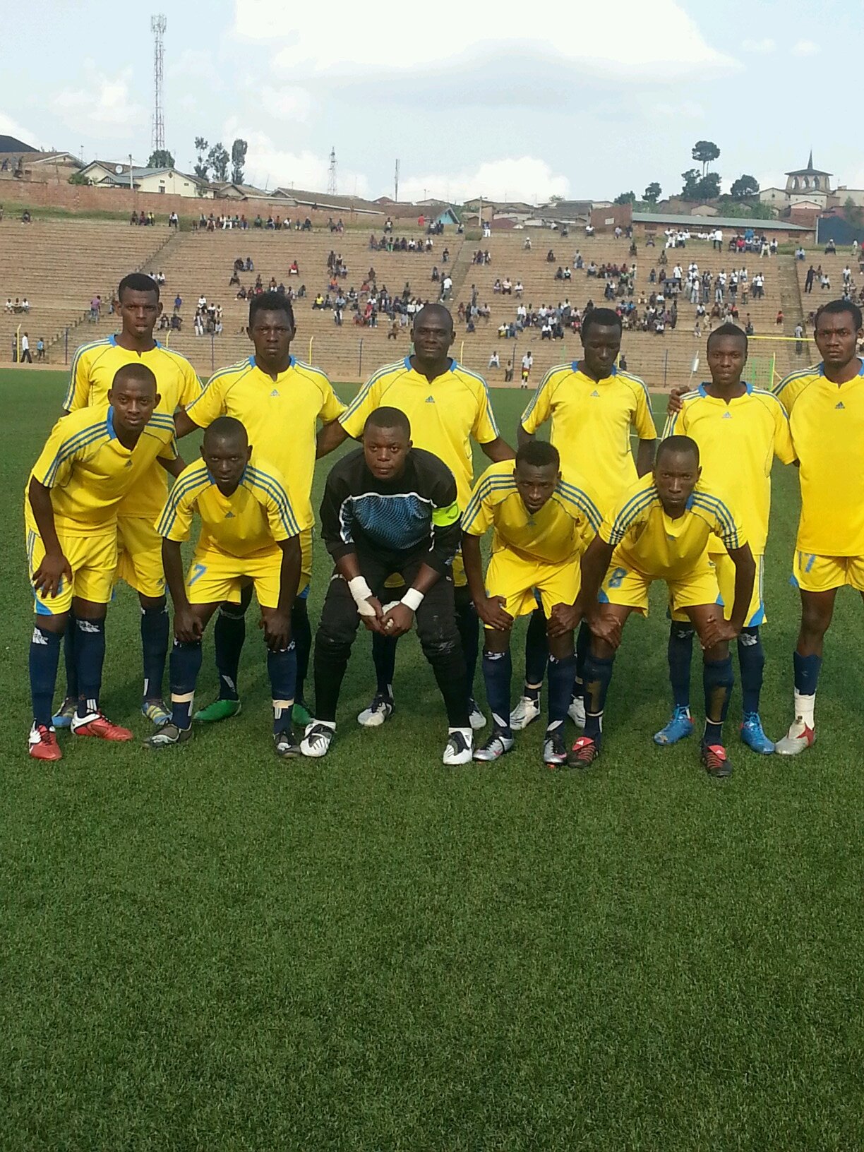 urubyiruko's profile picture. 