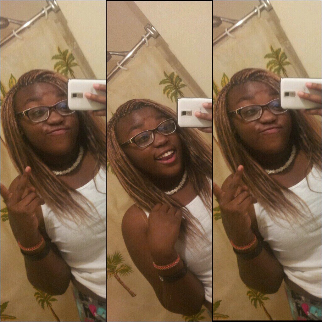 ..Follow Me..I'll Follow You Back...HMU.....Instagram@ _trust_or_nolove..Fuck Yoo Mofo' Feelings,,♡Btfol♥