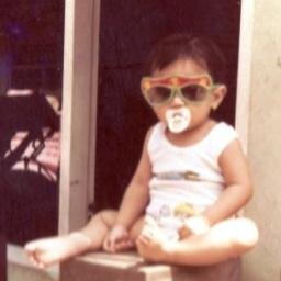 Vien_Tanjung's profile picture. i'm a Freethinker; a Lomo'ers:  a lover with a drawing book & a box of crayons.. Born to be a Punker Rebel with a cause! :)