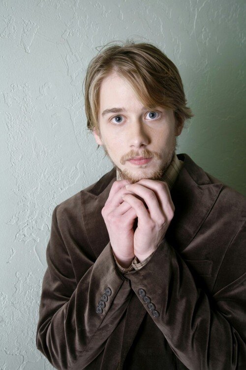 AbrahamWhoMR's profile picture. Son of @MeridaWho @MoniqueDePompad and grandson of @KingMFW The very practical, responsible one. Available for RP play contact @KingMFW for details.