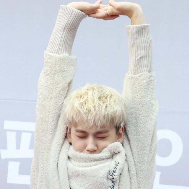 YingRit's profile picture. Waissara Phaduntal 15 years old. study at the horwang School