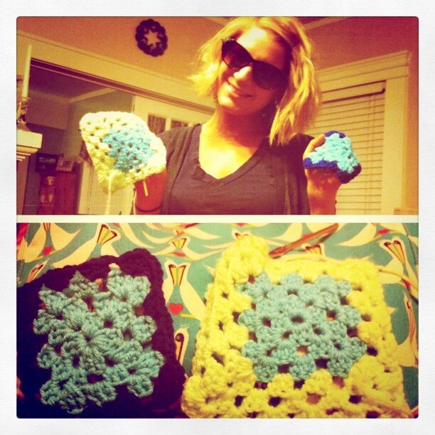 Discover unique handmade crafts from around the world one tweet at a time! Crochet, knitting, felt, and many others!