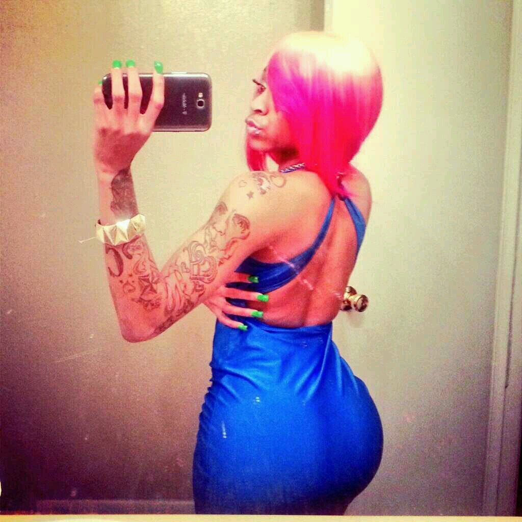 IMA REAL BYTCH WELCOME TO MY WORLD