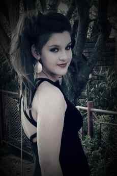 I'm very interesting and hard to know you.                               †•°˚ SA ˚°•†