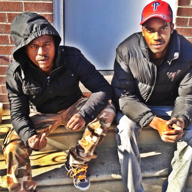 Eat wit me if yu hungry dog but how loyal is a hungry dog??