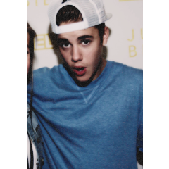 Free Follow from @jbiebsjournal !  it would mean a lot if you follow She follows back just ask! ilysm ♥