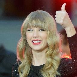 Taylor Swift is perfection! 3